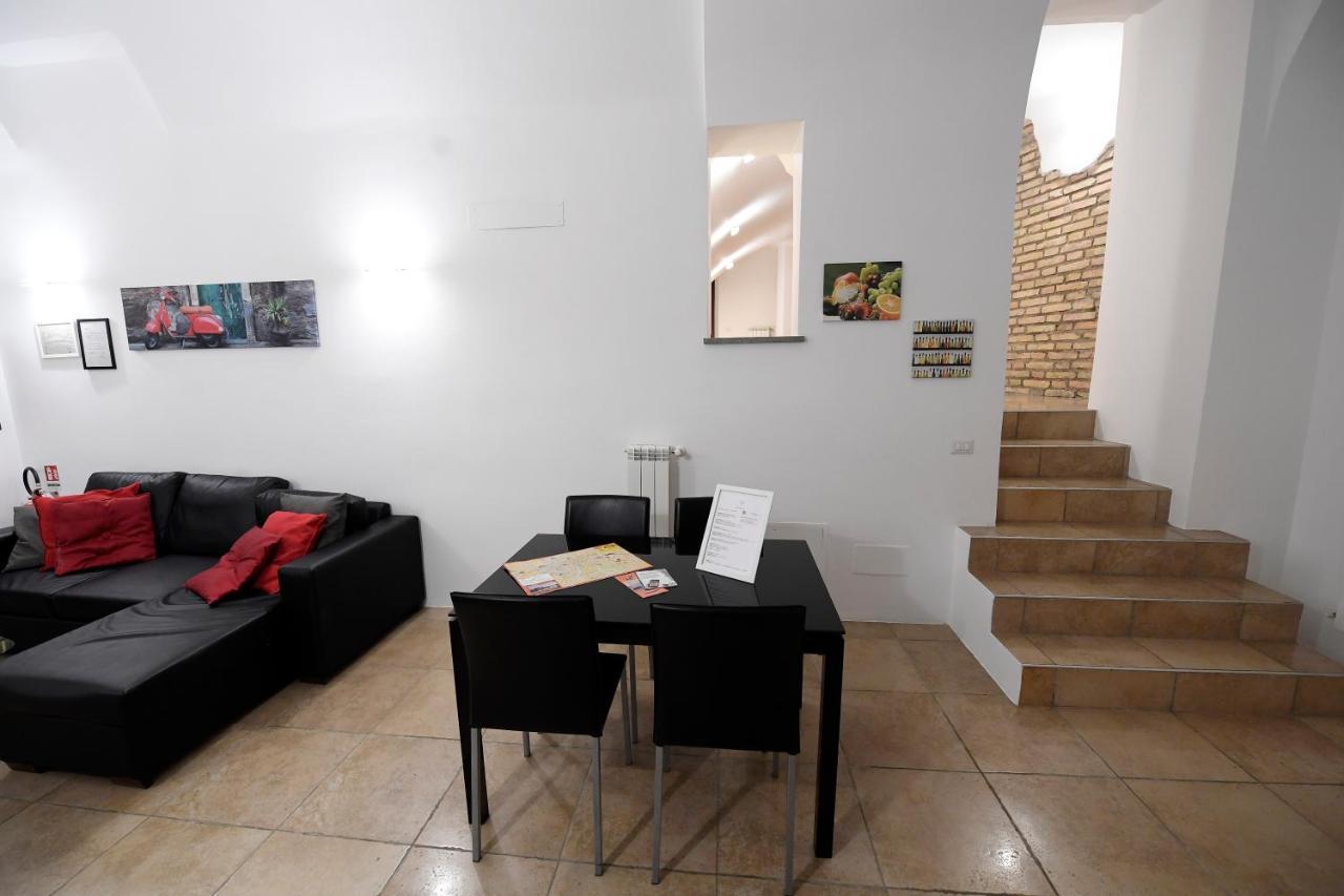 Appartement Easy Holidays - In Selci Colosseo